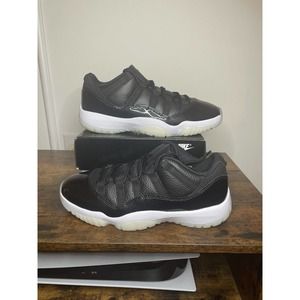 Air Jordan 11 Retro Low "72-10" Mens Size 10 (AV2187-001) IN HAND